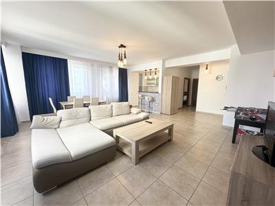 Apartament 3 camere, zona Summerland, termen lung